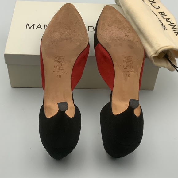MANOLO BLAHNIK SUEDE HEELS - Picture 4 of 5